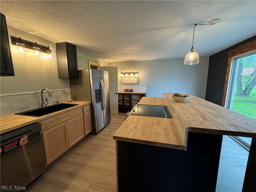 Village/Hockingport - Residential