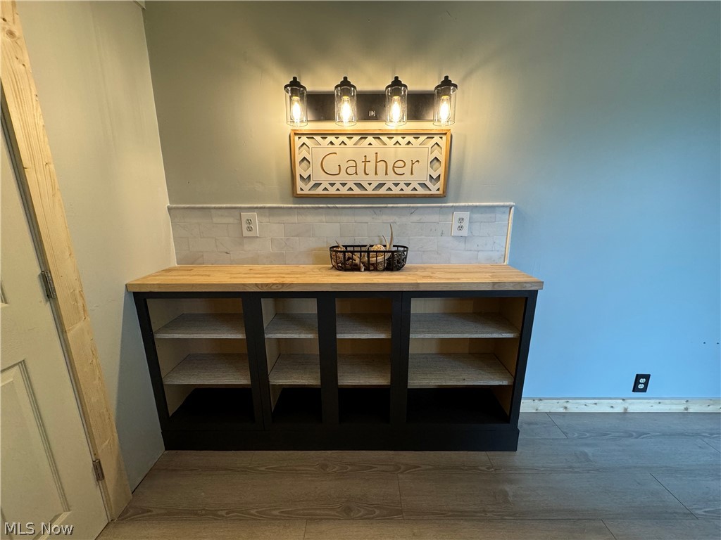 Village/Hockingport - Residential