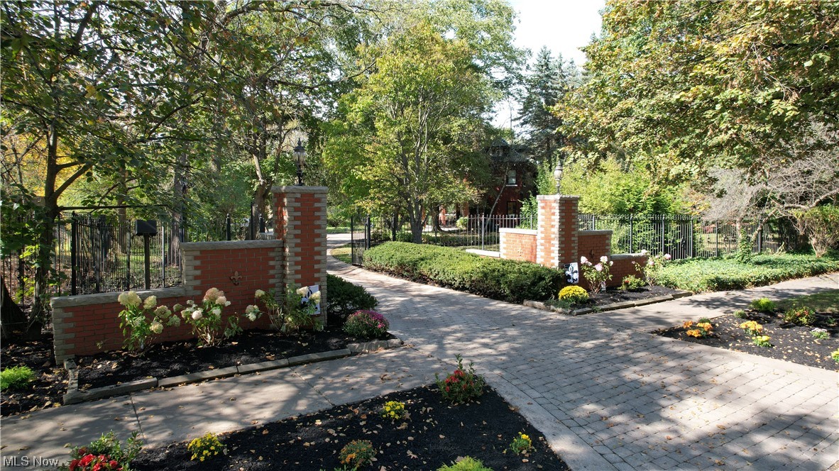 Shaker Heights - Residential