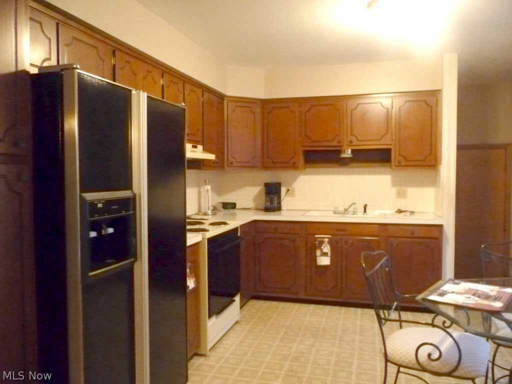 N. Portage Path Est. - Residential Lease