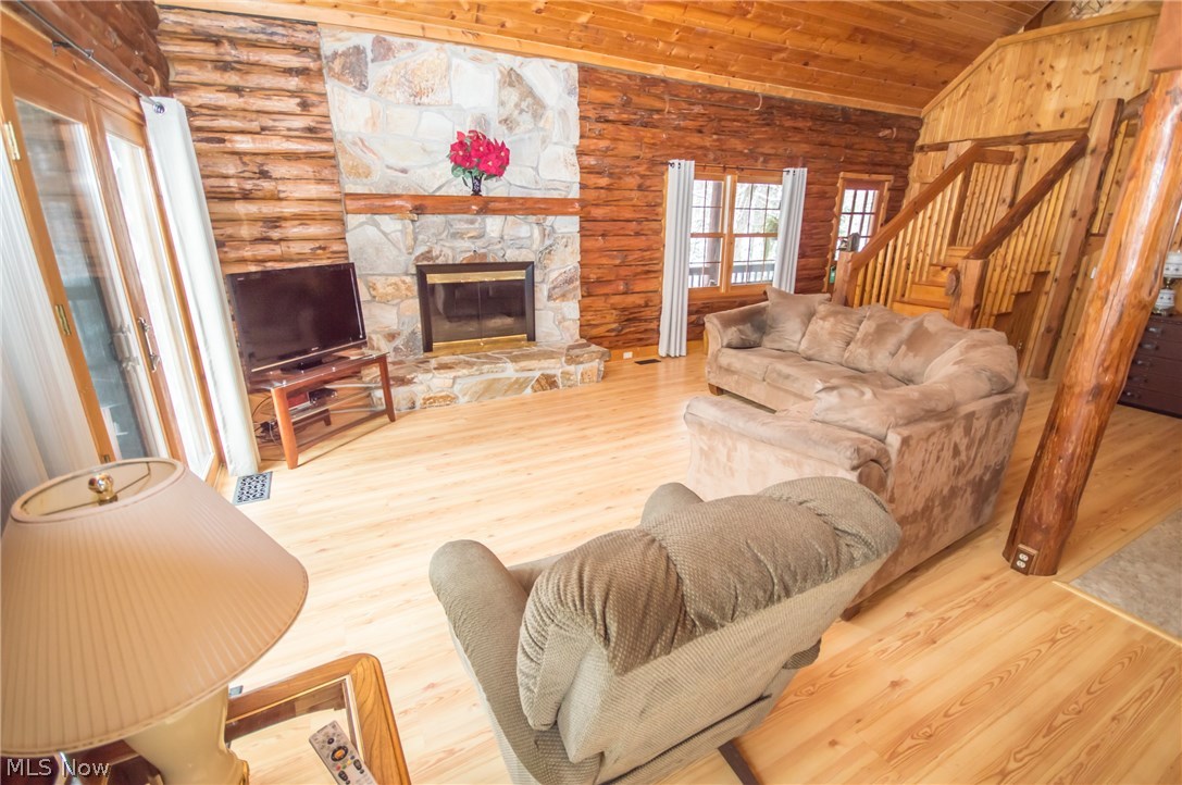 Woody Acres - Residential