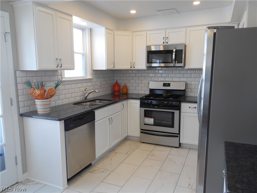 Lloydwood 02 - Residential