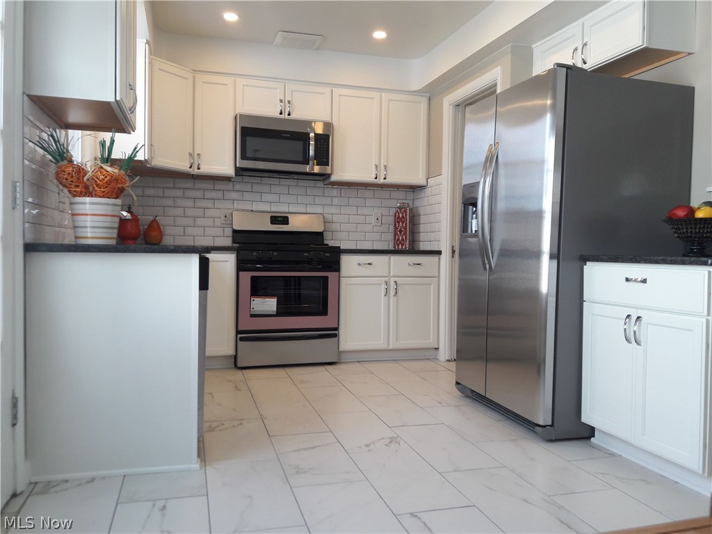 Lloydwood 02 - Residential