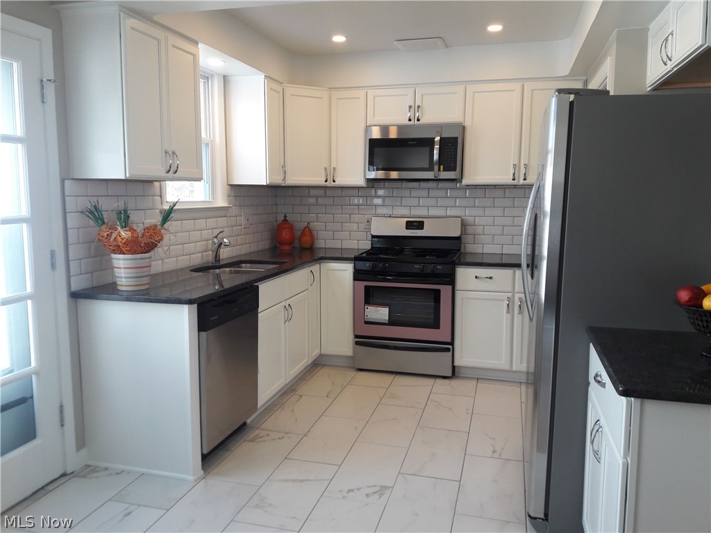 Lloydwood 02 - Residential