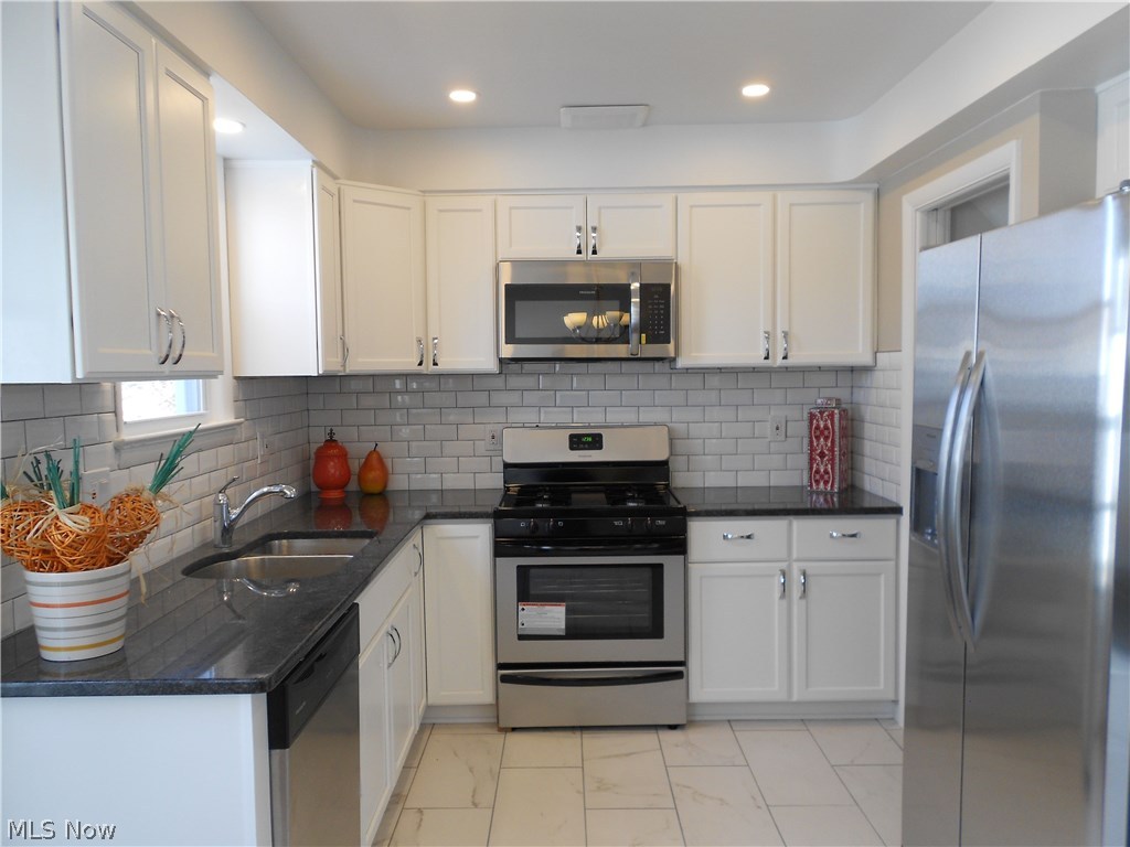 Lloydwood 02 - Residential