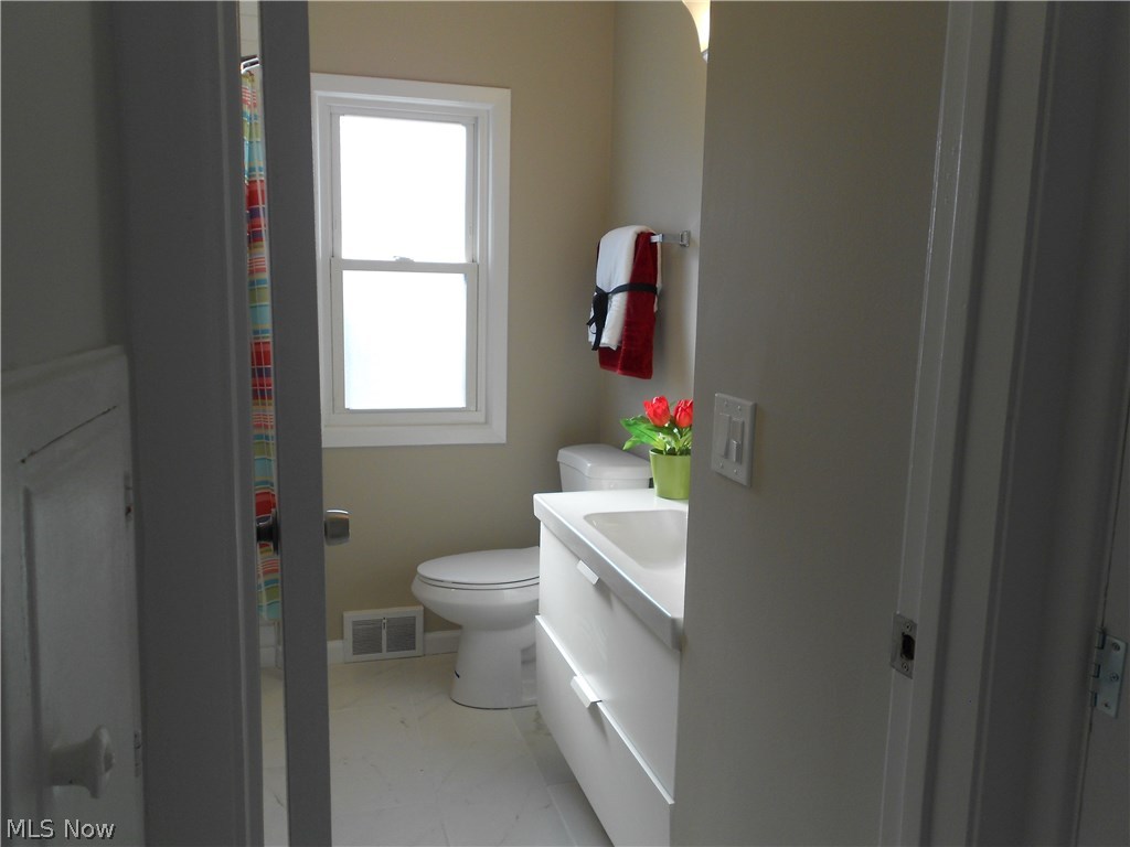 Lloydwood 02 - Residential