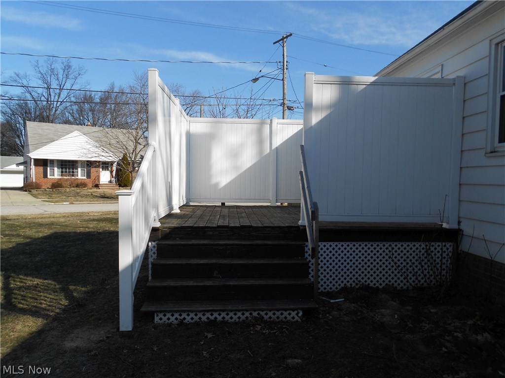 Lloydwood 02 - Residential