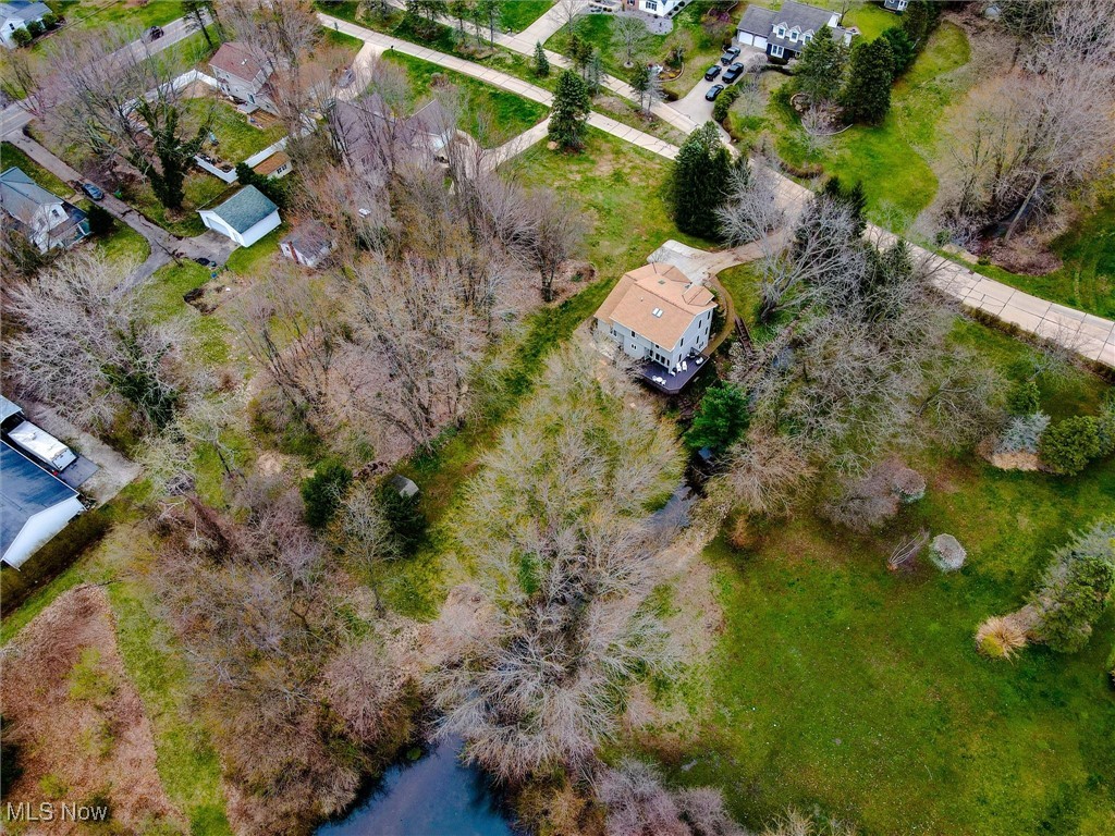 2068 Chimney Ridge Drive, Madison, Ohio image 37