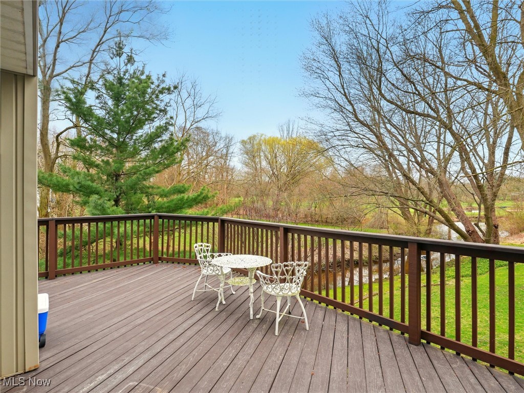 2068 Chimney Ridge Drive, Madison, Ohio image 8