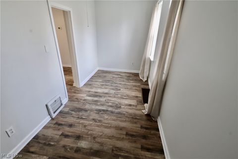 Tiny photo for 3346 W 59th Place, Cleveland, OH 44102 (MLS # 5188260)