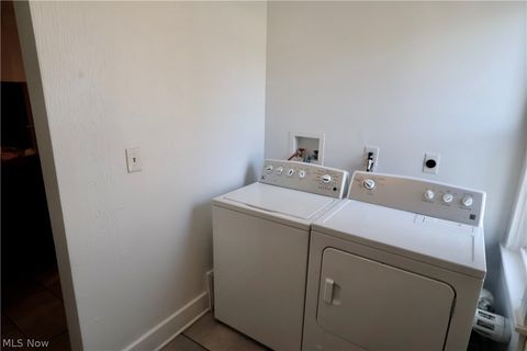 Tiny photo for 3346 W 59th Place, Cleveland, OH 44102 (MLS # 5188260)