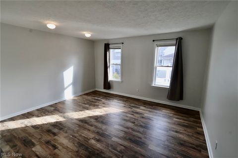 Tiny photo for 3346 W 59th Place, Cleveland, OH 44102 (MLS # 5188260)
