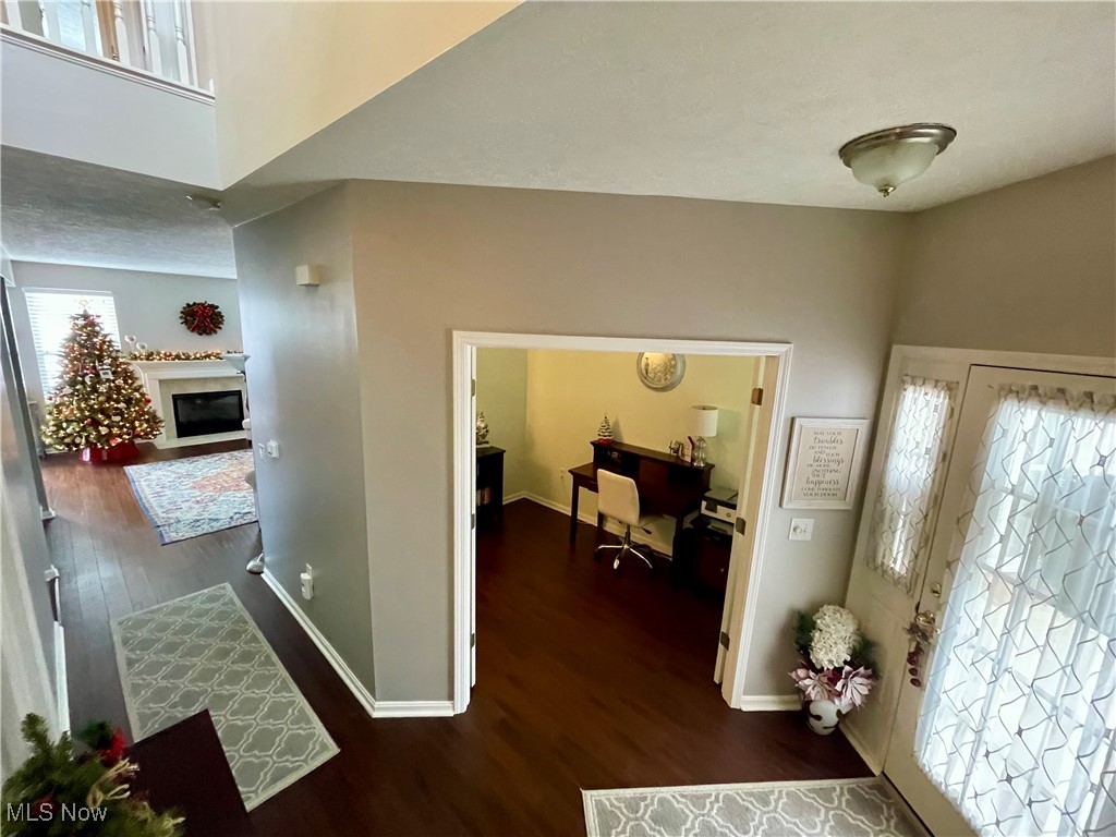 33256 Fairport Drive, Avon Lake, Ohio image 5