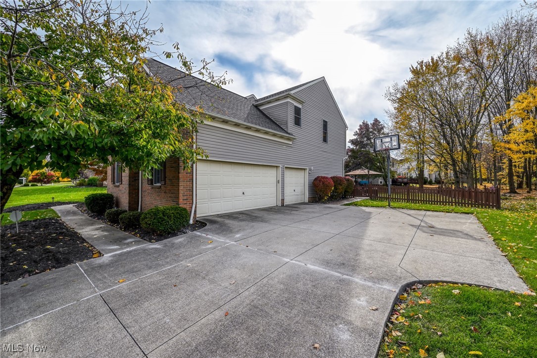 Ledges of Twinsburg - Residential