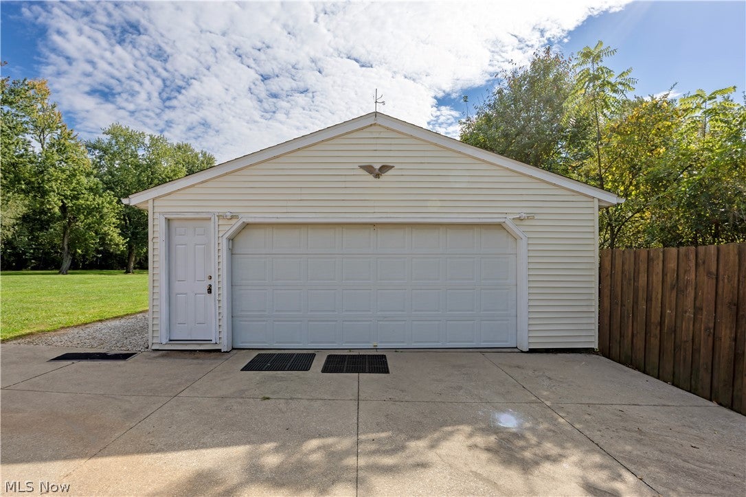 9975 Silvercreek Road