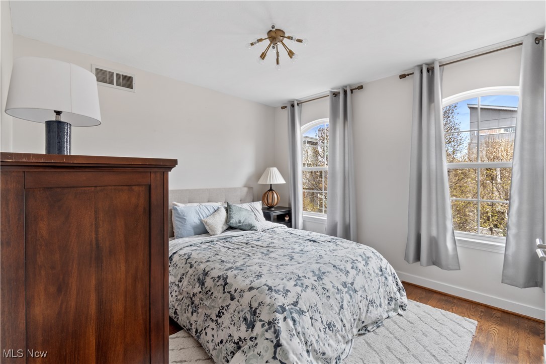 2164 W 6th Street, Cleveland, Ohio image 18