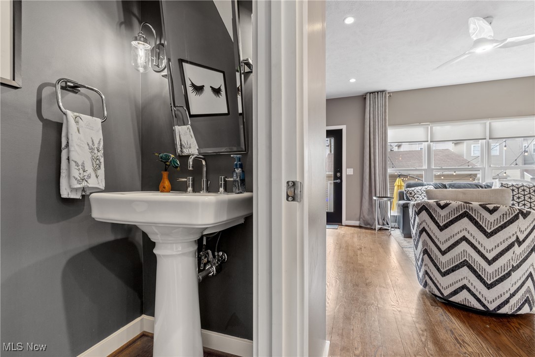 2164 W 6th Street, Cleveland, Ohio image 12