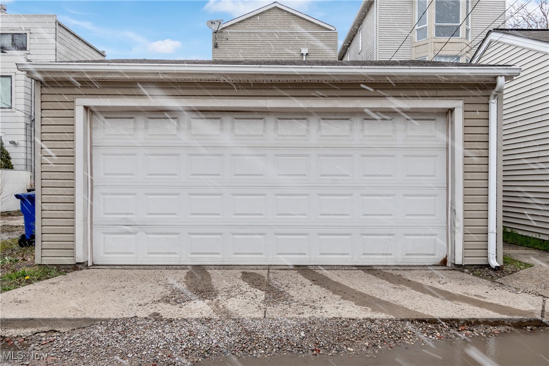 2164 W 6th Street, Cleveland, Ohio image 32