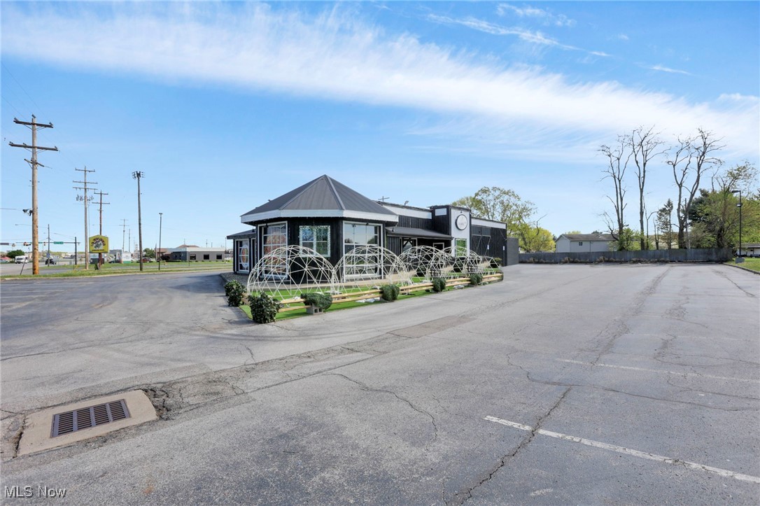 1122 Hebron Road