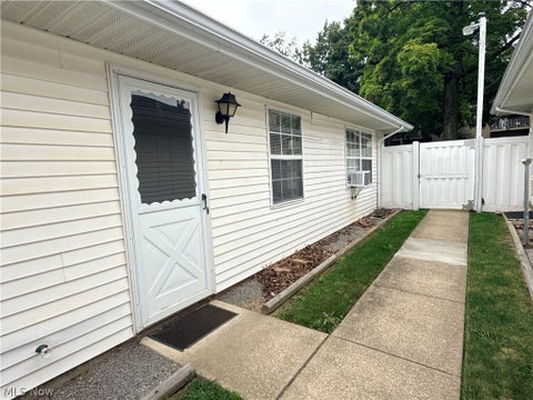 Tiny photo for 483 E 4th Street, Salem, OH 44460 (MLS # 5234597)