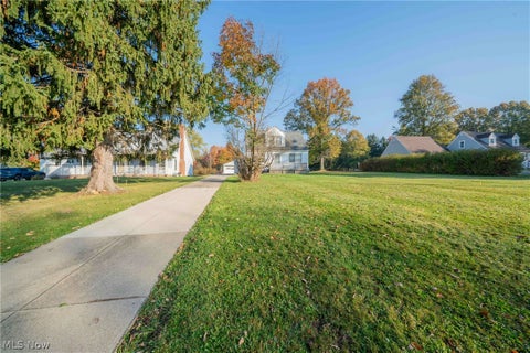 Tiny photo for 4684 Edgerton Road, North Royalton, OH 44133 (MLS # 5256576)