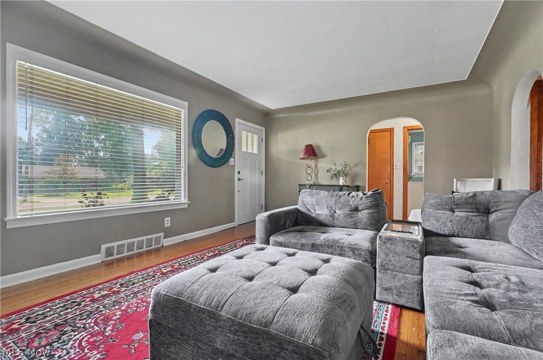 4710 Grover Drive
