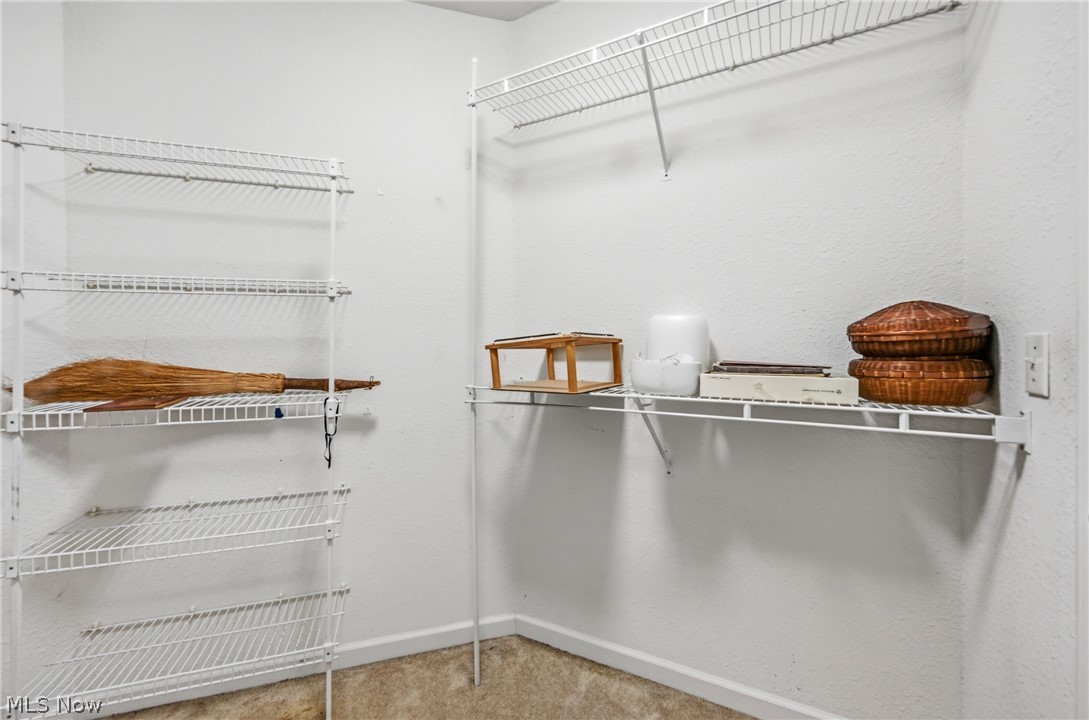 Woodland Run Condo - Residential