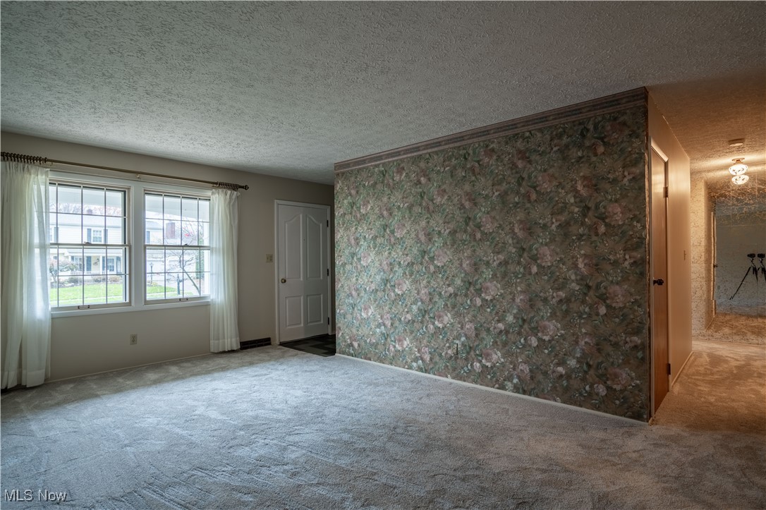 Crest Dale Estate #2 - Residential