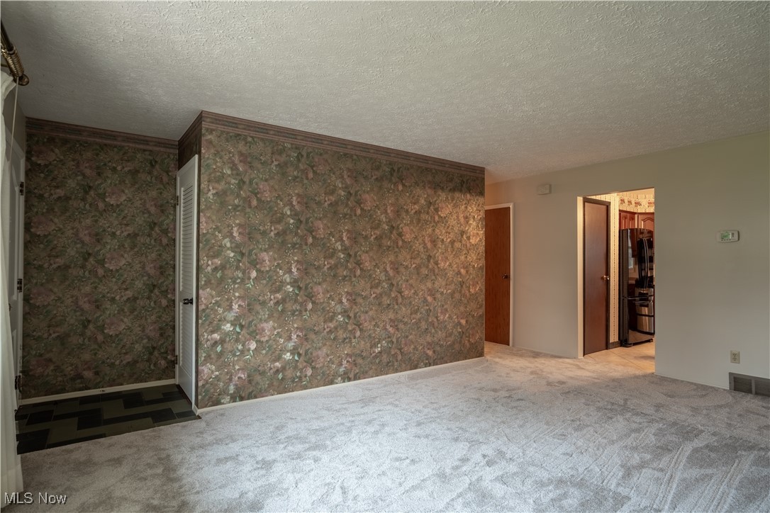 Crest Dale Estate #2 - Residential