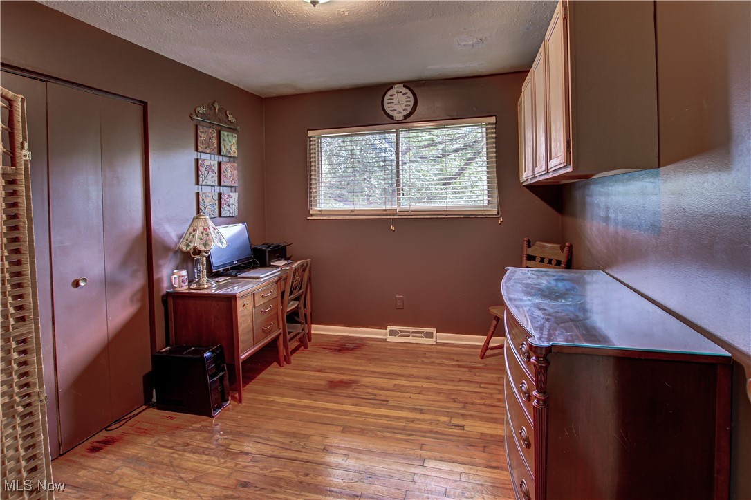 Ledge View Acres - Residential