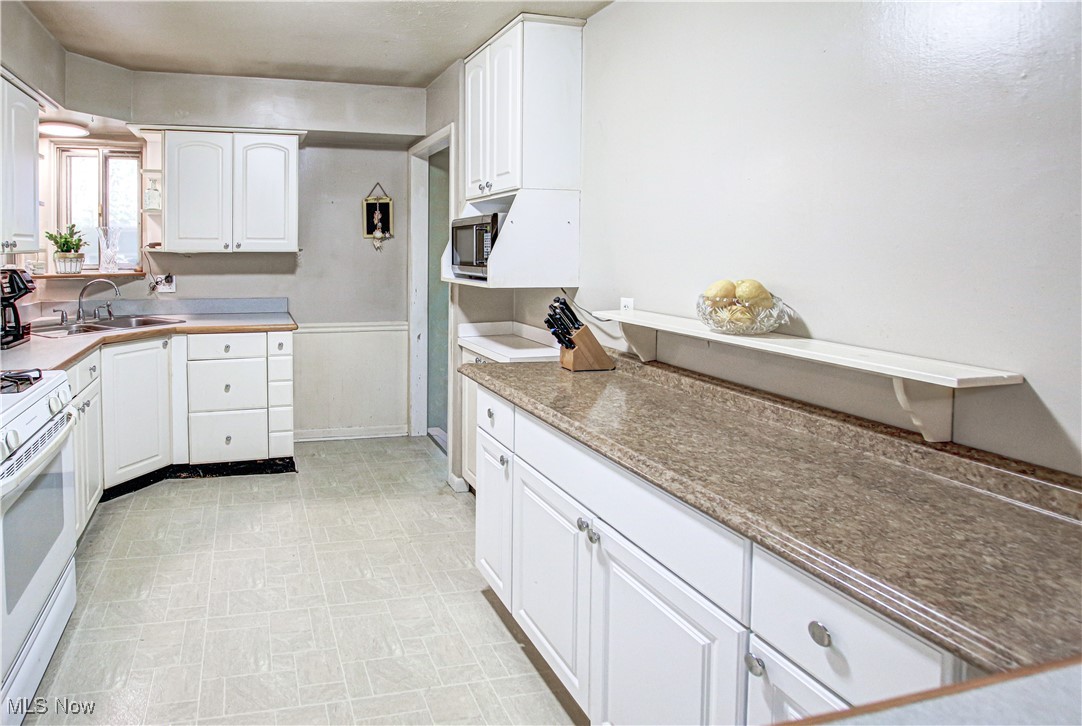 Ledge View Acres - Residential