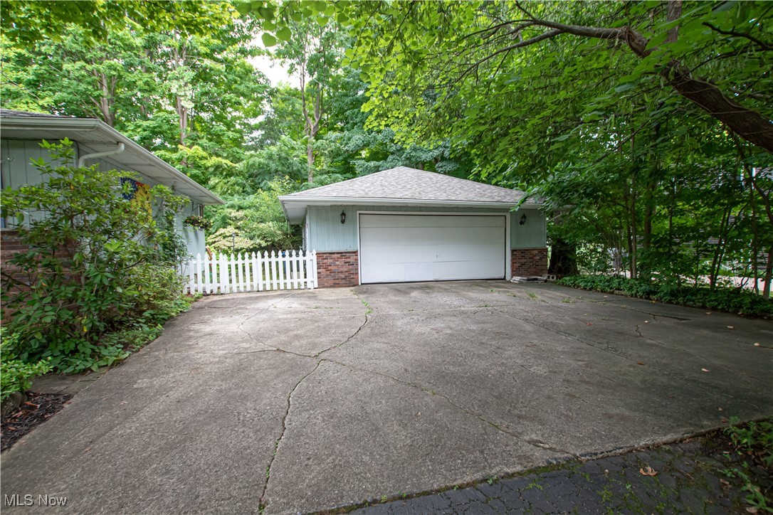 Ledge View Acres - Residential