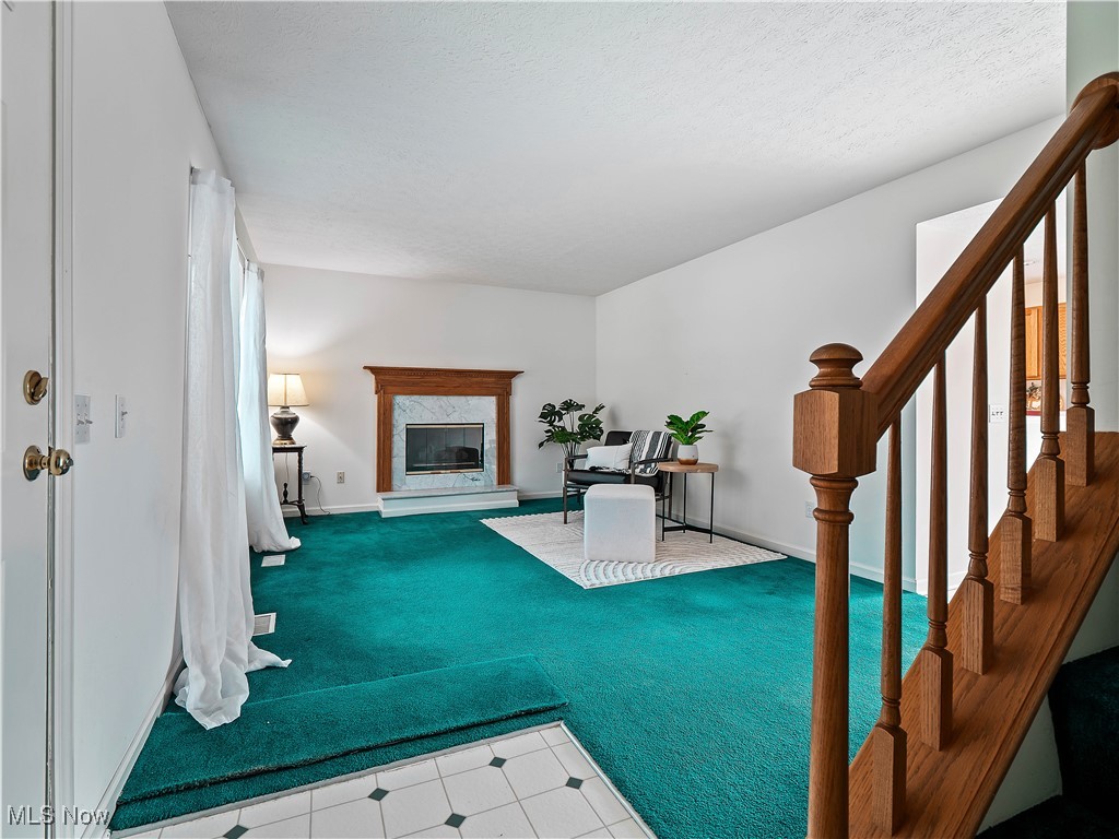 Settlers Village Condo - Residential