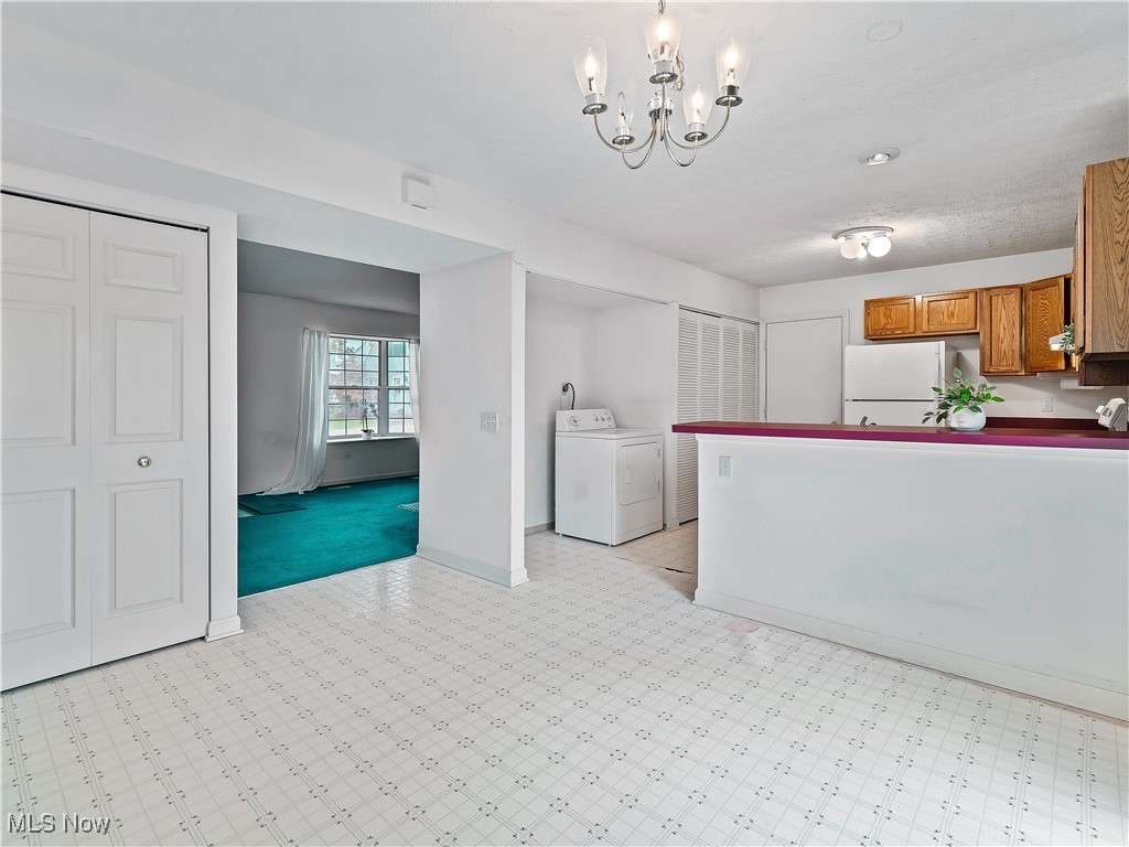 Settlers Village Condo - Residential