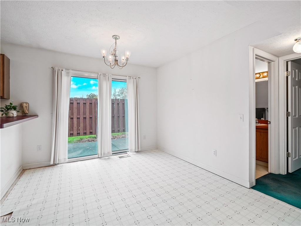 Settlers Village Condo - Residential