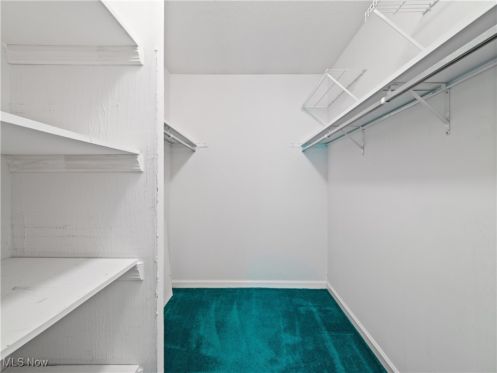 Settlers Village Condo - Residential