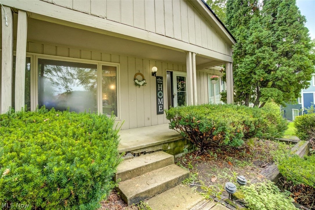 17444 Long Meadow Trail