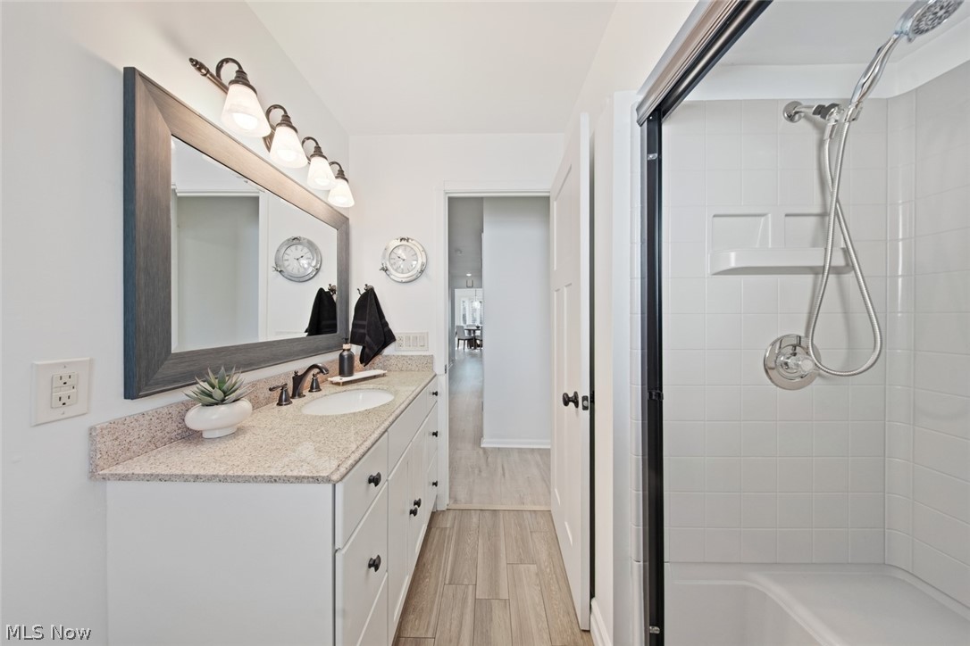 Home Center Inc Bay View Park 02 - Residential