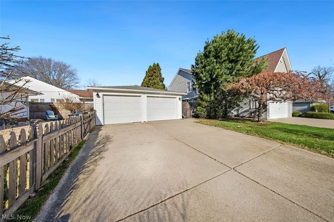 Home Center Inc Bay View Park 02 - Residential