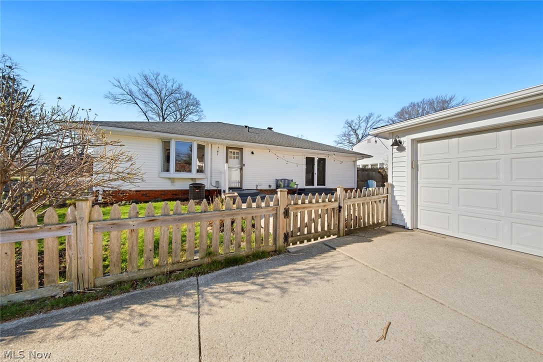 Home Center Inc Bay View Park 02 - Residential