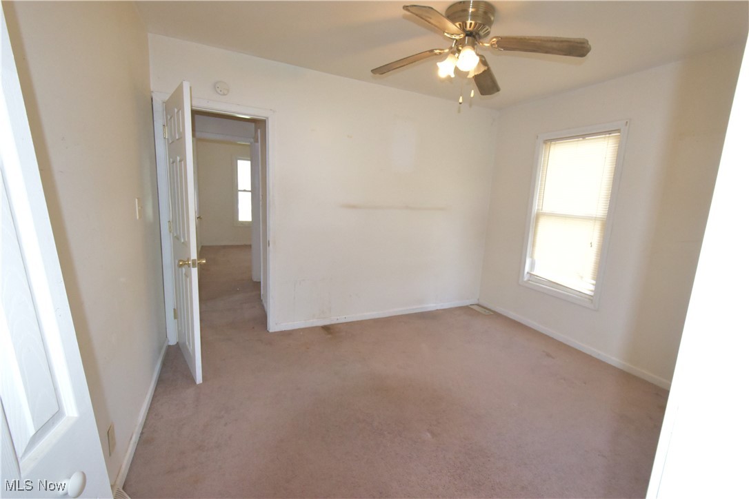 175 W Vermont Avenue, Sebring, Ohio image 10