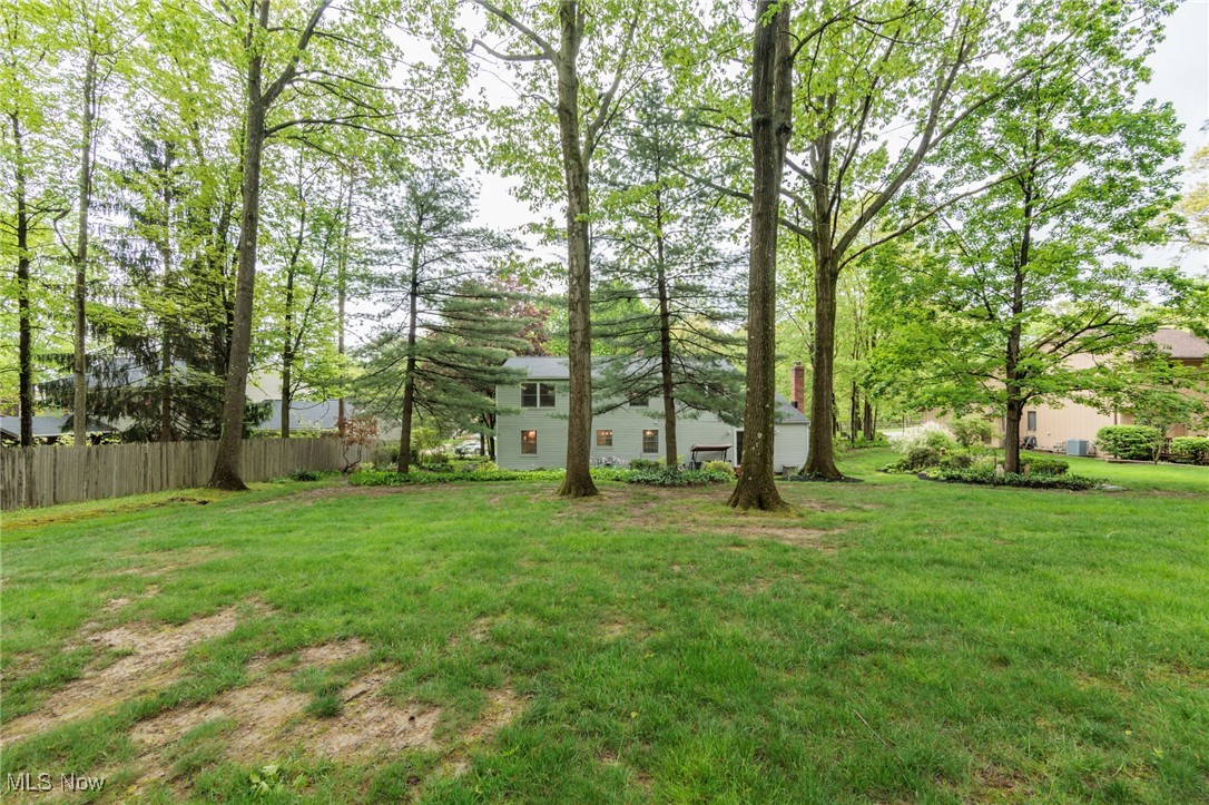 Brecksville, Ohio 44141, United States, 4 Bedrooms Bedrooms, ,4 BathroomsBathrooms,Residential,Pending,130040