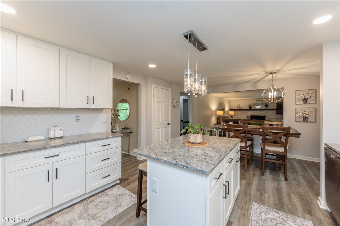 Brecksville, Ohio 44141, United States, 4 Bedrooms Bedrooms, ,4 BathroomsBathrooms,Residential,Pending,130040