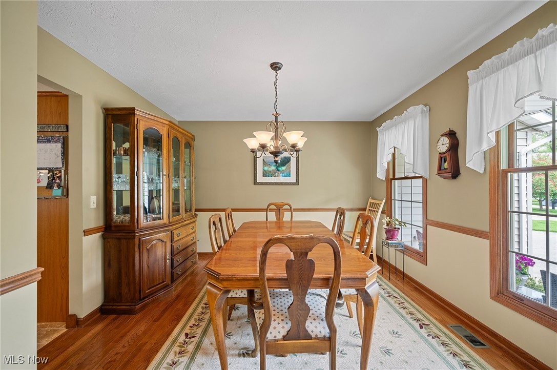 8151 Nancy Drive, Mentor, Ohio image 9