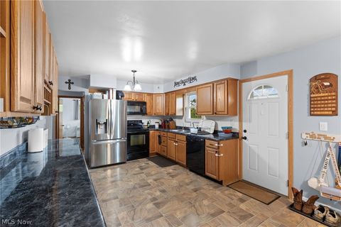 Tiny photo for 69641 Holley Street, Martins Ferry, OH 43935 (MLS # 5210712)