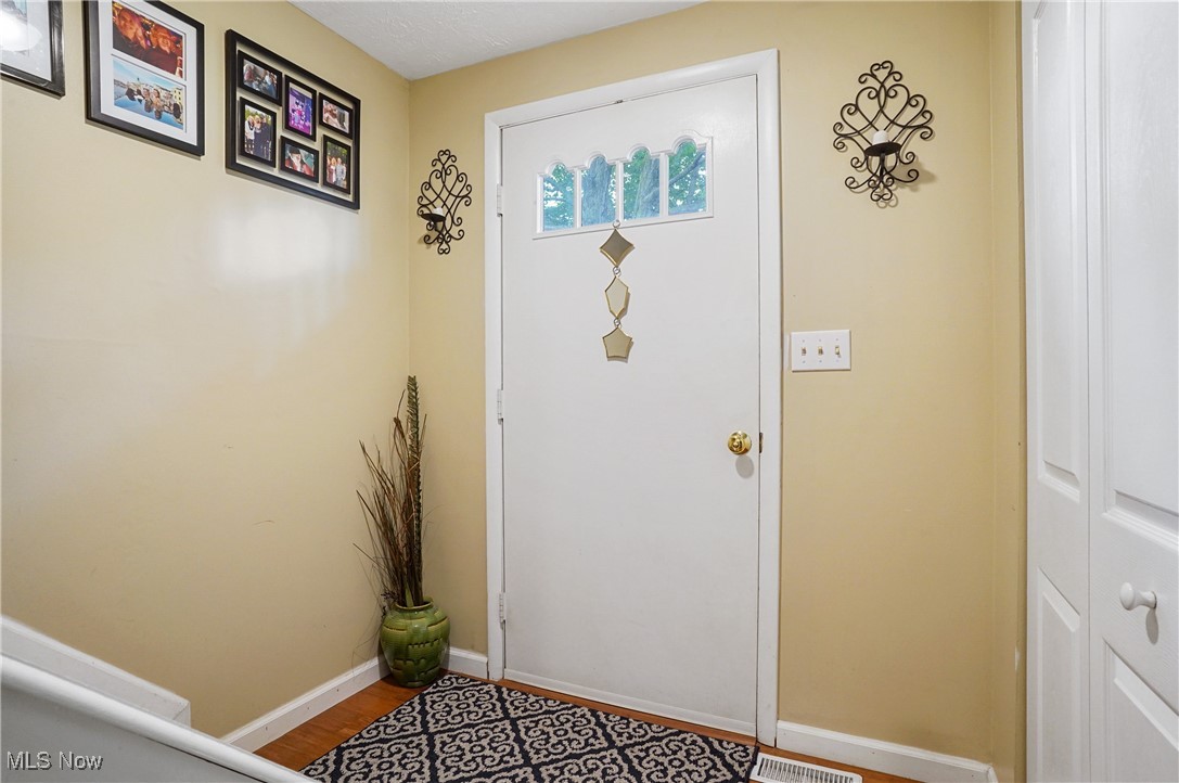 Monroe Manor - Residential