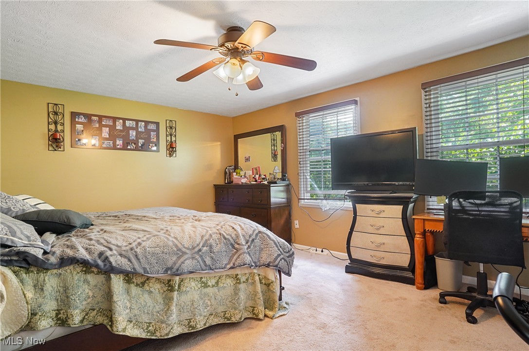 Monroe Manor - Residential