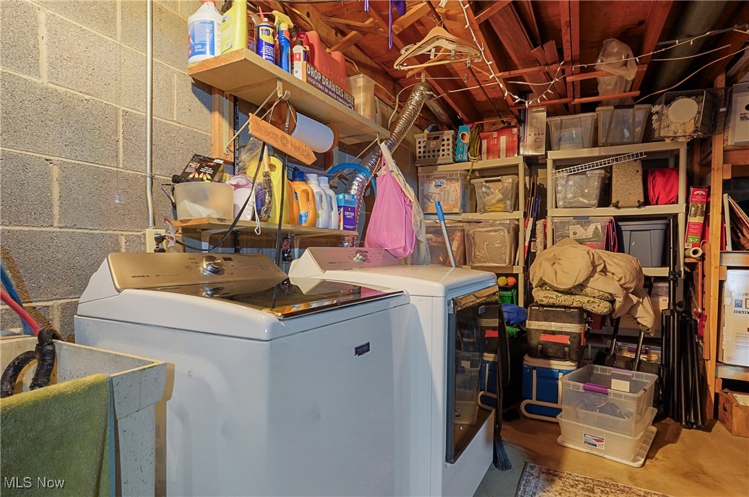 Monroe Manor - Residential