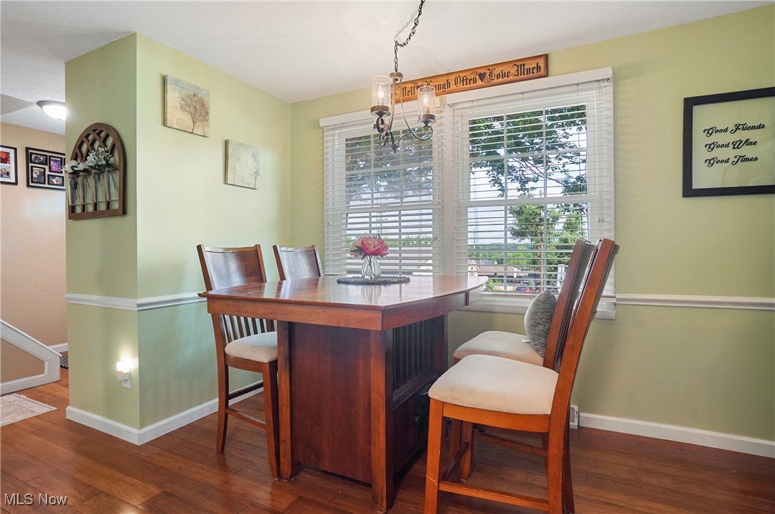 Monroe Manor - Residential