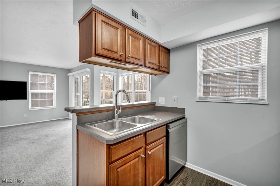 Stoney Run Condos - Residential